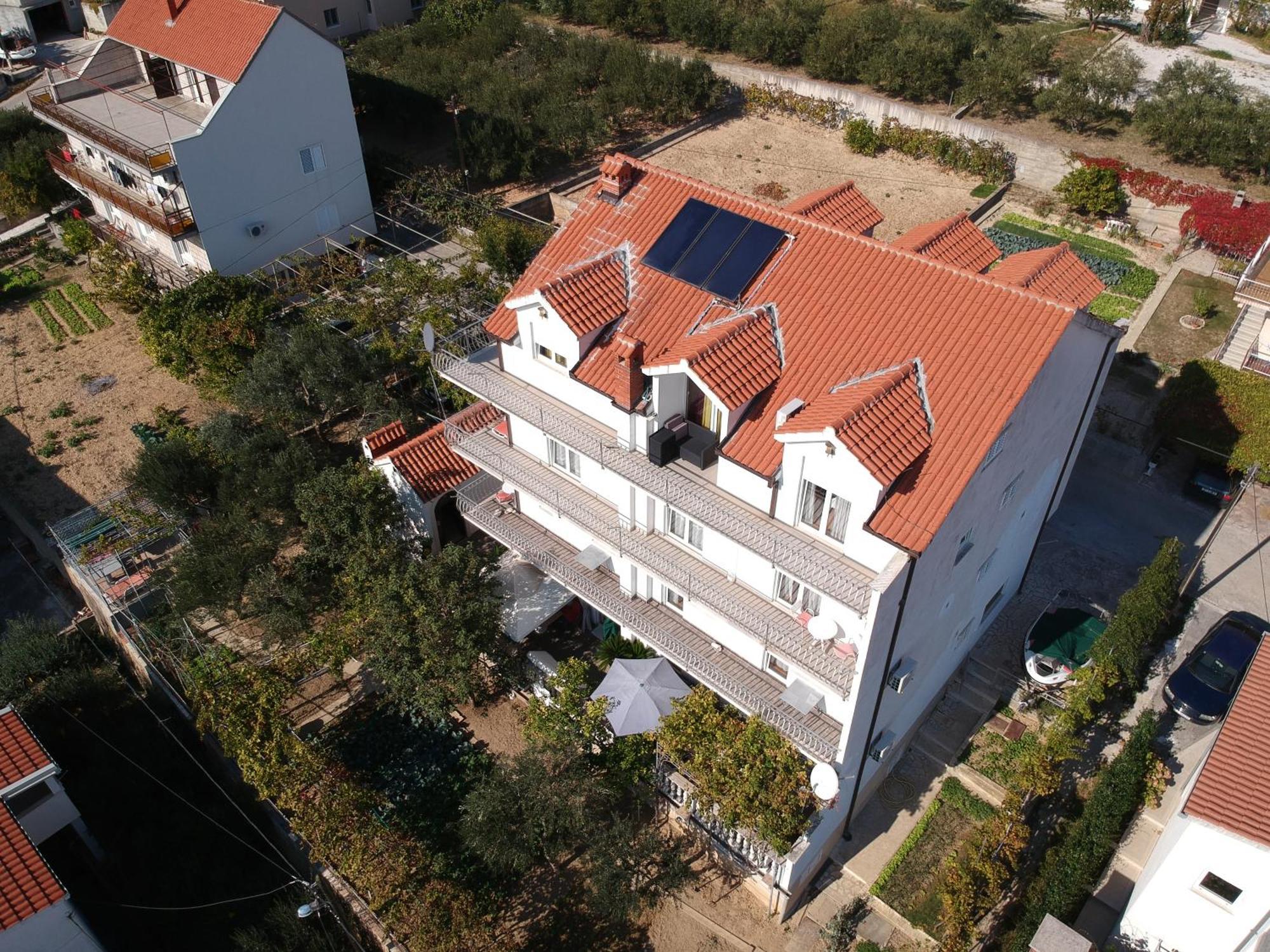 Villa Milic*** Seget Donji Bagian luar foto
