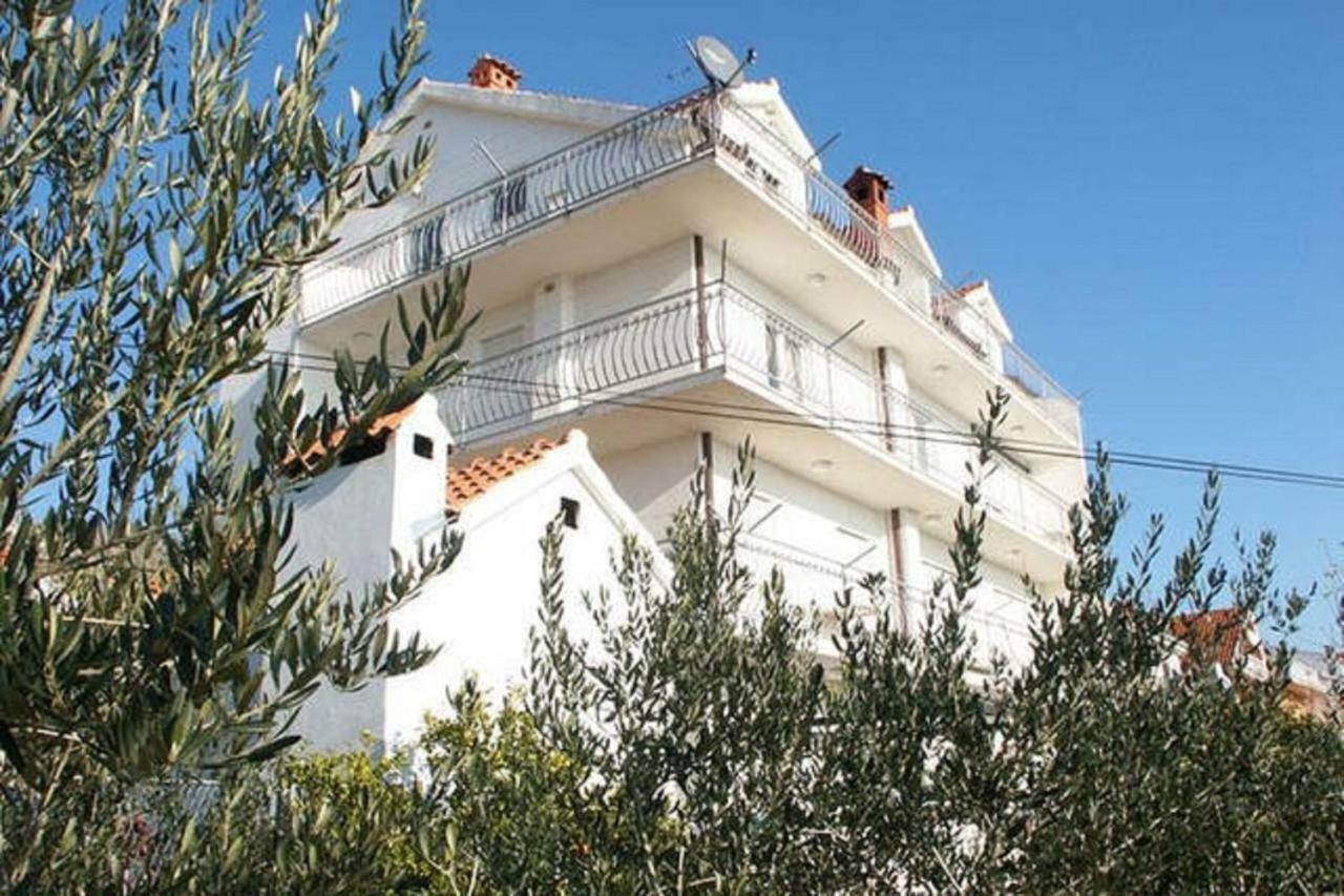 Villa Milic*** Seget Donji Bagian luar foto